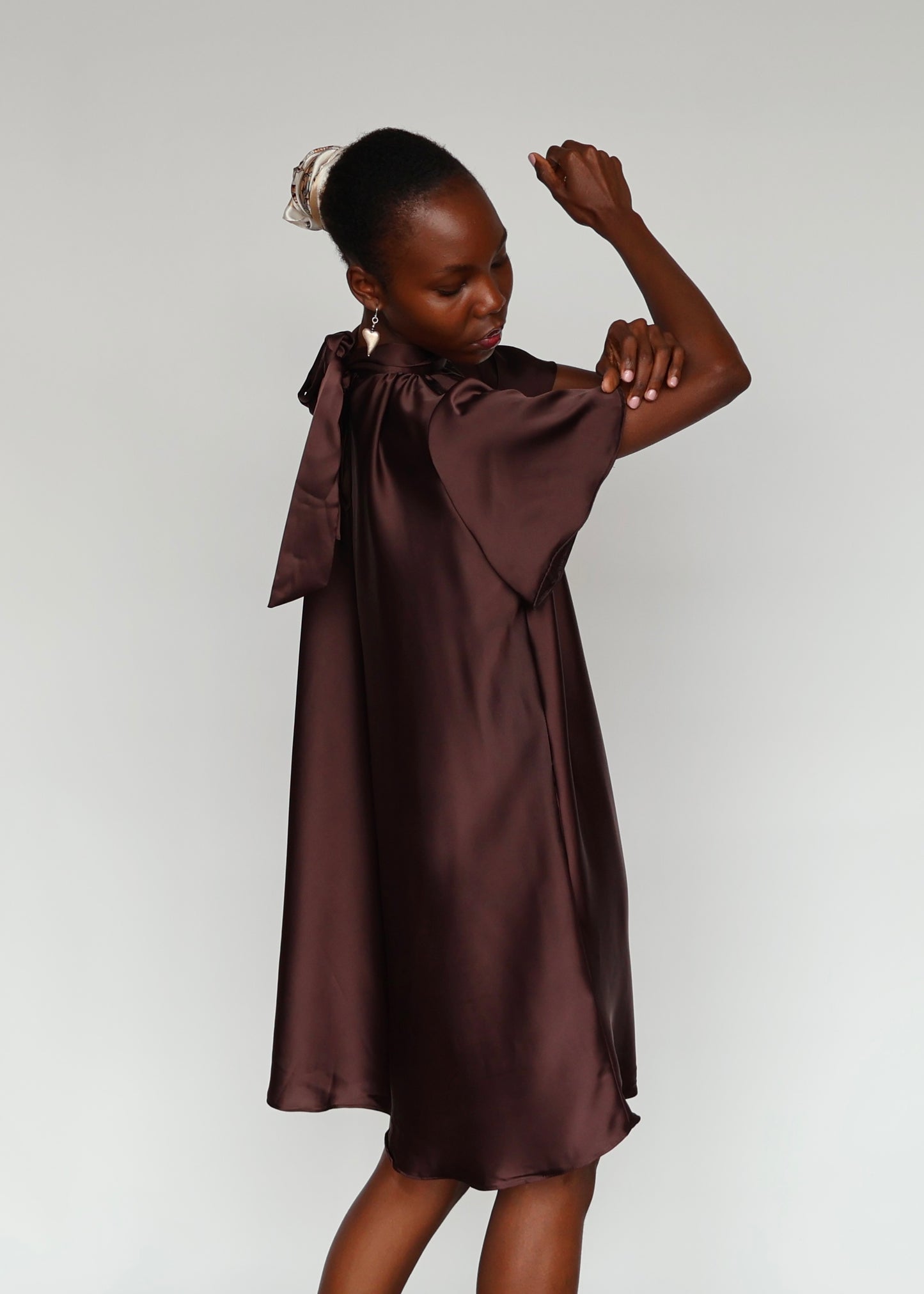 Nawiri Silky Crepe - Chocolate Brown