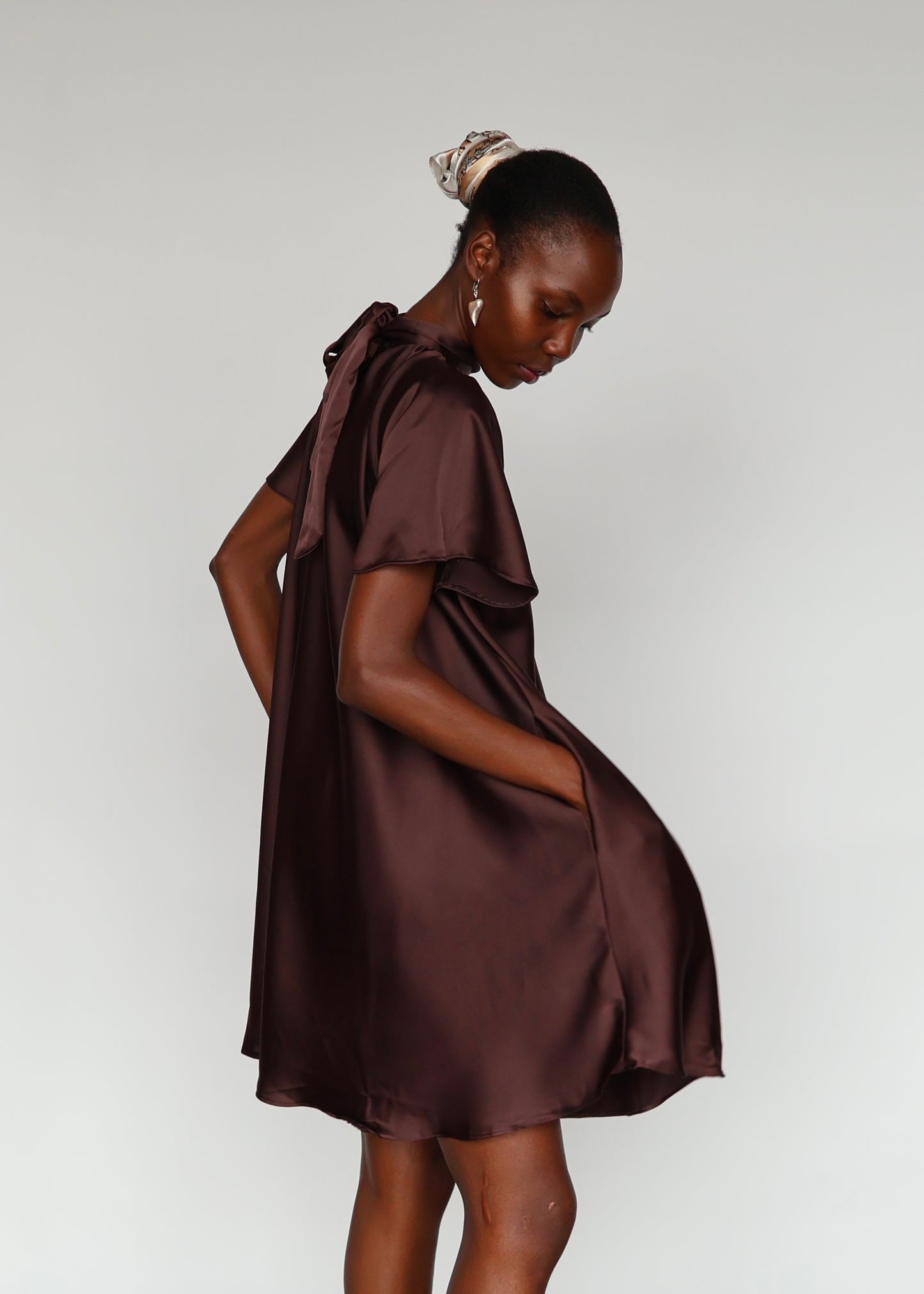 Nawiri Silky Crepe - Chocolate Brown